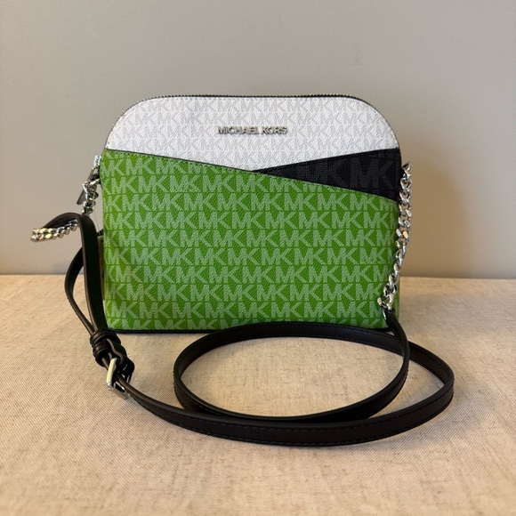 NWT Michael Kors Jet Set Crossbody Bag - Picture 4 of 9